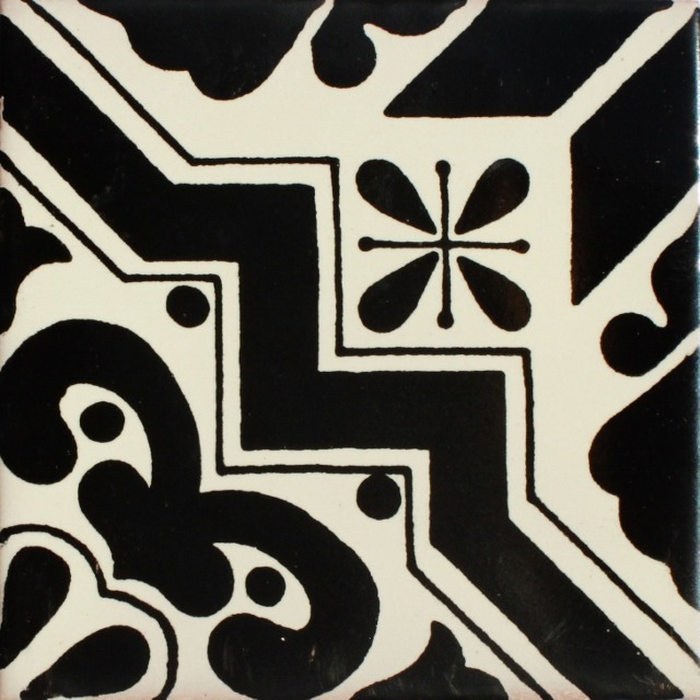 Mexican Talavera Tile – HAD 088_BLACK